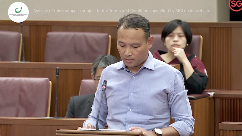 Fahmi Aliman giving a speech